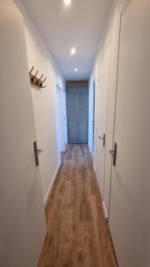 En Plein Coeur De Pelissanne - 55 M2 Renoves - Avec Parking Apartman Kültér fotó