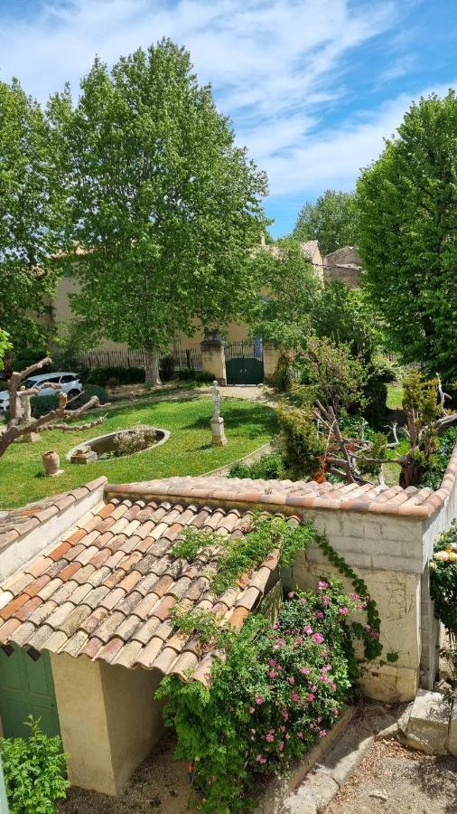 En Plein Coeur De Pelissanne - 55 M2 Renoves - Avec Parking Apartman Kültér fotó